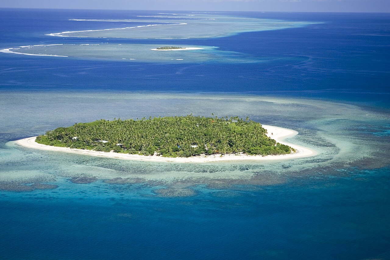 Seaborne WaveCatcher GMT Ultimate Surfing Destinations: Cloudbreak